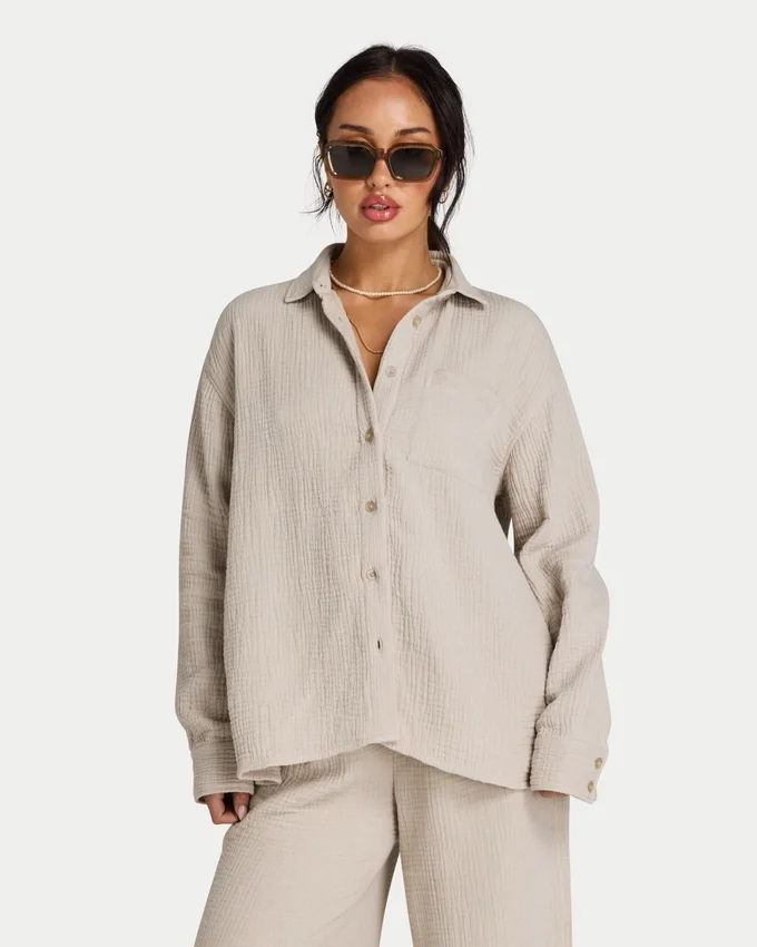 Camicia da resort a maniche lunghe da donna Camicia da resort a maniche lunghe da donna