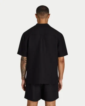 Camicia da uomo a maniche corte in lino con pantaloncini