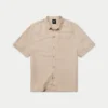 Camicia da uomo a maniche corte in lino con pantaloncini Camicia da uomo a maniche corte in lino con pantaloncini