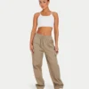 Crop top essenziale da donna – bianco Crop top essenziale da donna – bianco