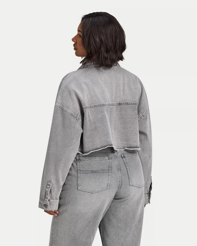 Giacca in denim corta da donna Giacca in denim corta da donna