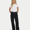 Jeans da donna a gamba dritta Jeans da donna a gamba dritta