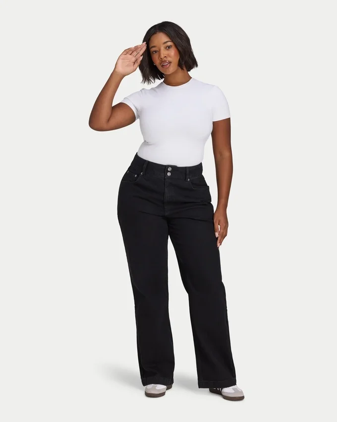 Jeans da donna a gamba dritta Jeans da donna a gamba dritta