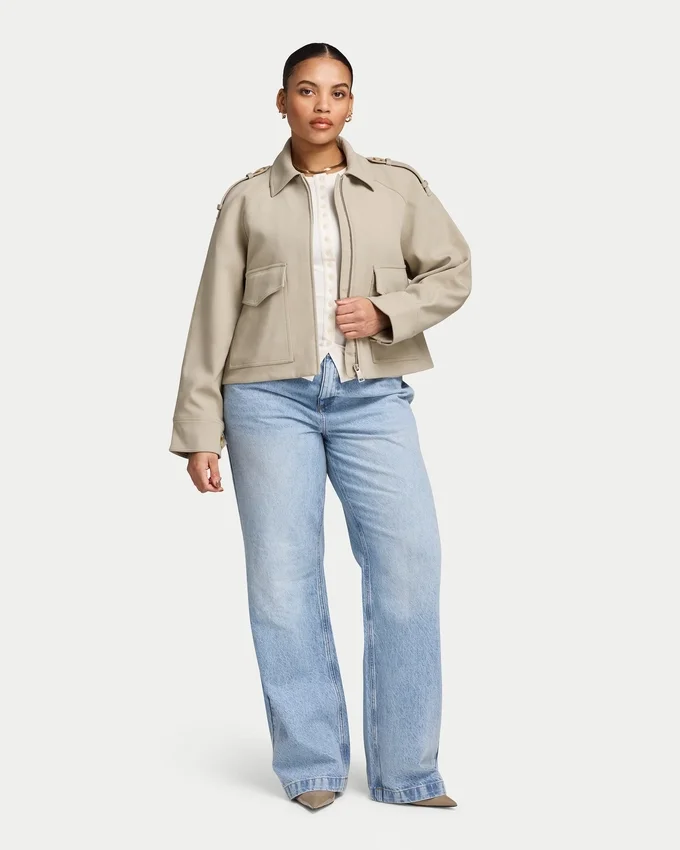 Jeans da donna a gamba dritta Jeans da donna a gamba dritta