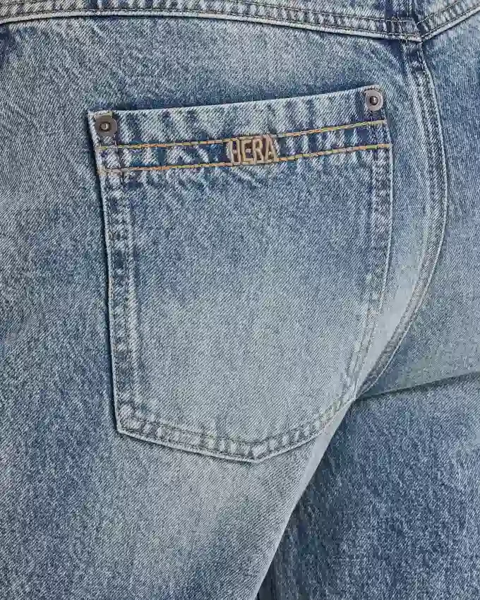 Jeans da donna a gamba dritta Jeans da donna a gamba dritta