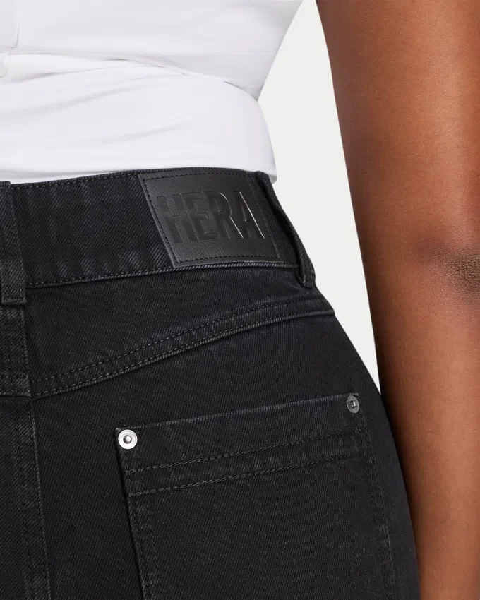Jeans da donna a gamba dritta Jeans da donna a gamba dritta
