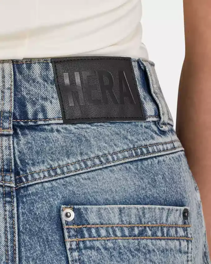 Jeans da donna a gamba dritta Jeans da donna a gamba dritta