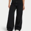 Jeans da donna larghi – neri Jeans da donna larghi – neri