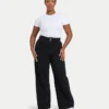 Jeans da donna larghi – neri Jeans da donna larghi – neri
