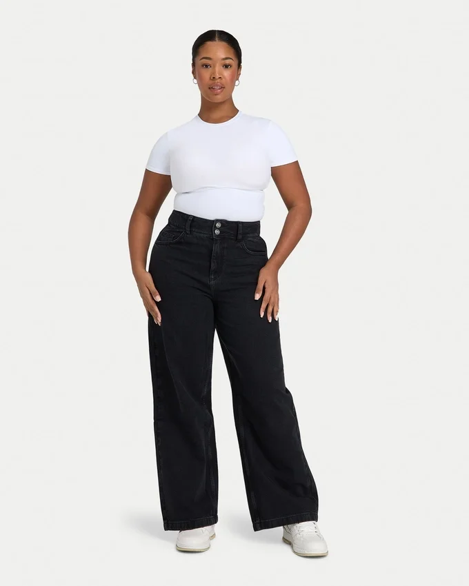 Jeans da donna larghi – neri Jeans da donna larghi – neri