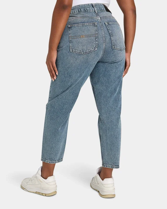 Jeans mom da donna – lavaggio medio Jeans mom da donna – lavaggio medio