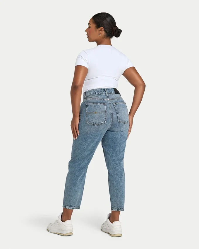 Jeans mom da donna – lavaggio medio Jeans mom da donna – lavaggio medio