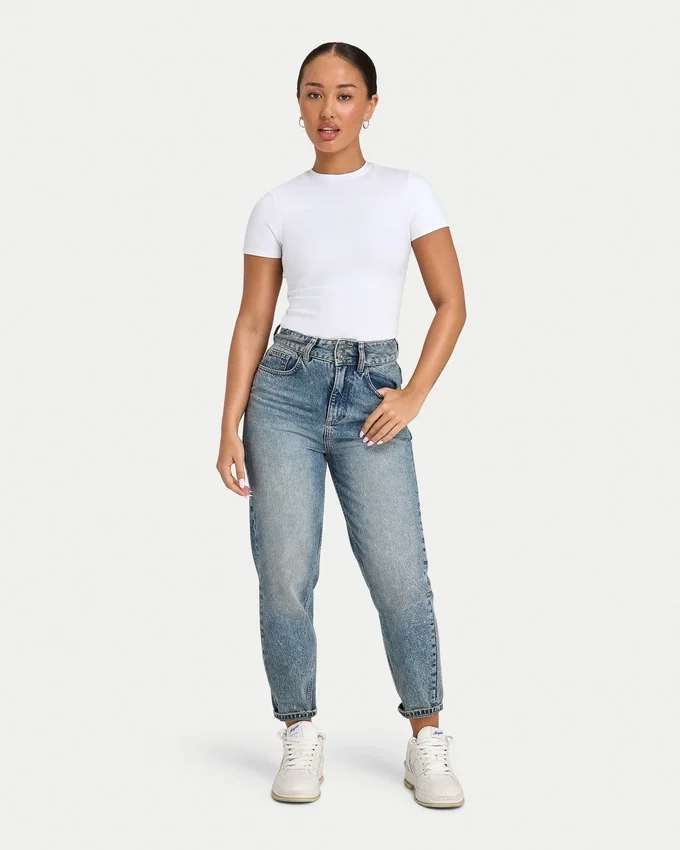 Jeans mom da donna – lavaggio medio Jeans mom da donna – lavaggio medio
