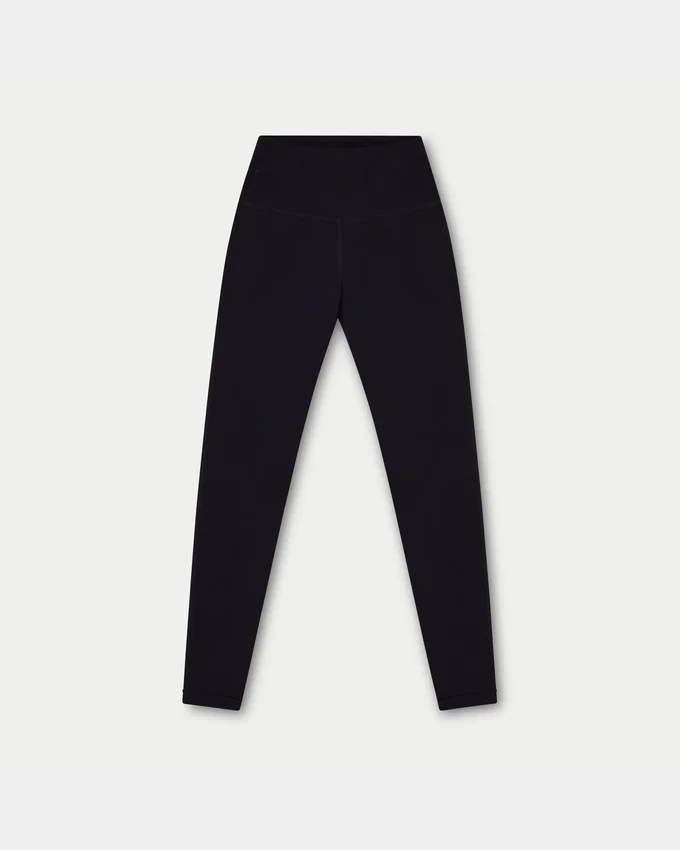 Leggings essenziali da donna – neri Leggings essenziali da donna – neri
