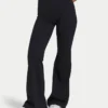 Leggings svasati da donna Essentials Leggings svasati da donna Essentials