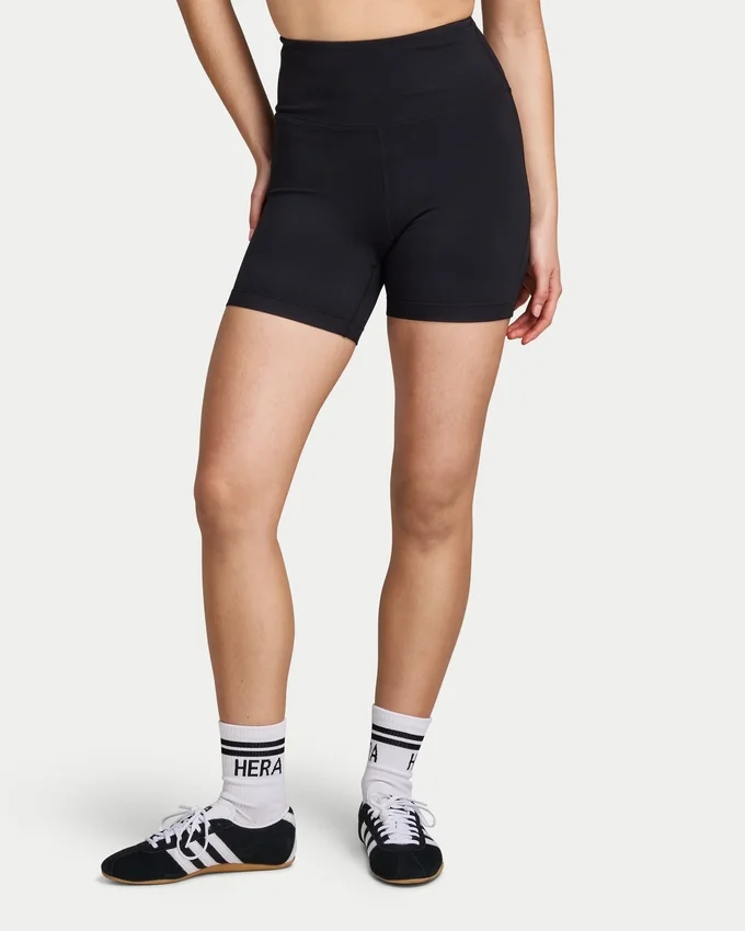 Pantaloncini essenziali da donna Pantaloncini essenziali da donna