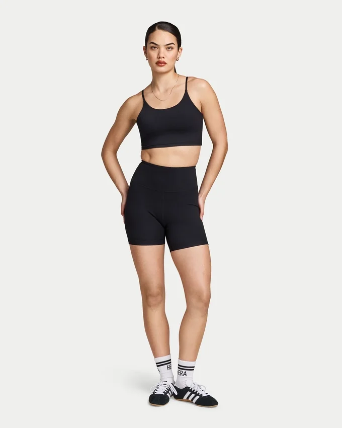 Pantaloncini essenziali da donna Pantaloncini essenziali da donna