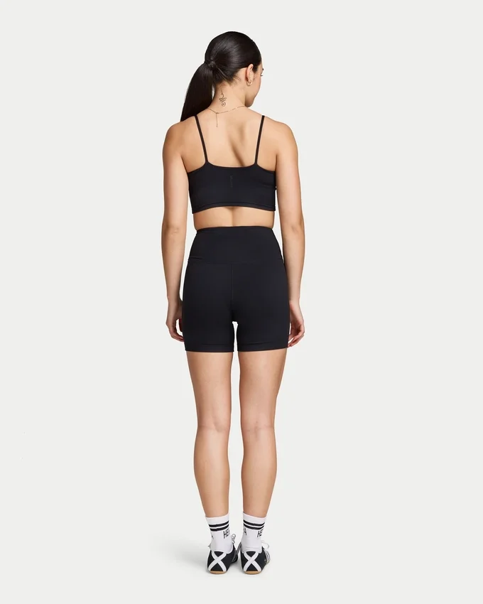 Pantaloncini essenziali da donna Pantaloncini essenziali da donna