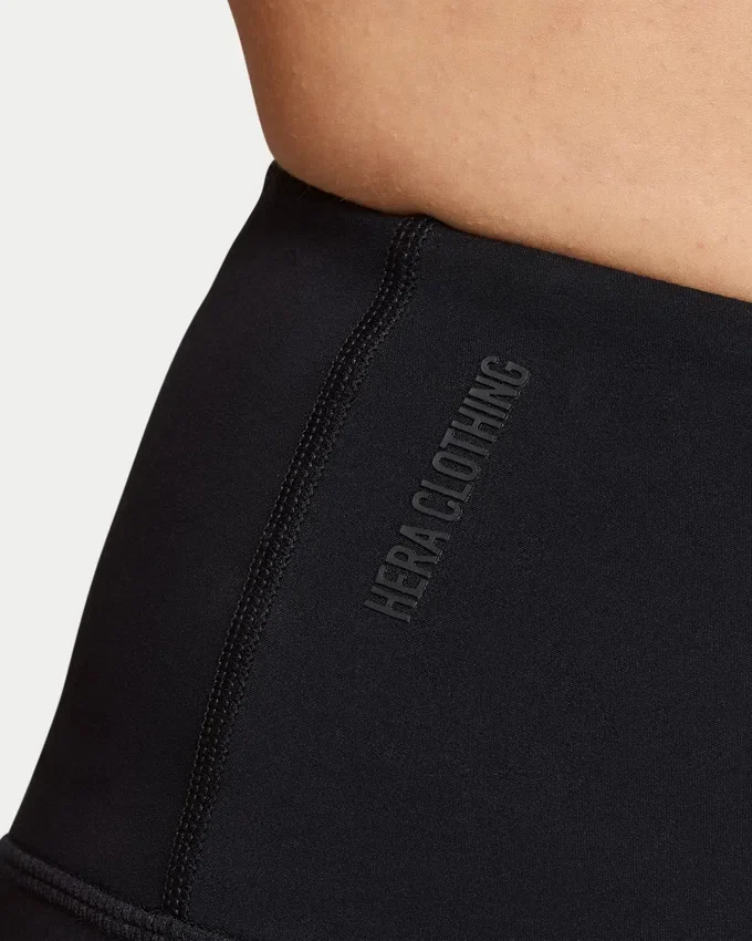 Pantaloncini essenziali da donna Pantaloncini essenziali da donna