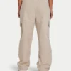 Pantaloni cargo da donna – color avena Pantaloni cargo da donna – color avena