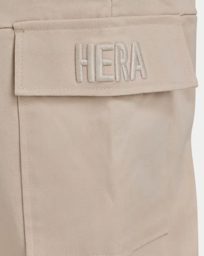 Pantaloni cargo da donna – color avena Pantaloni cargo da donna – color avena