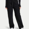 Pantaloni cargo da donna – neri Pantaloni cargo da donna – neri