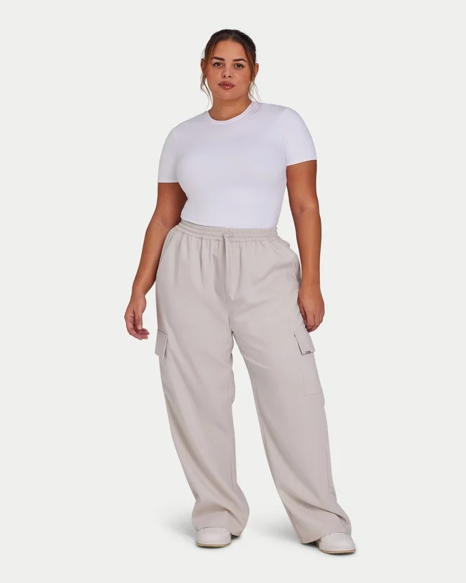 Pantaloni cargo da donna | Pantaloni cargo Studio – Stone Pantaloni cargo da donna | Pantaloni cargo Studio – Stone