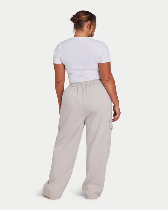 Pantaloni cargo da donna | Pantaloni cargo Studio – Stone Pantaloni cargo da donna | Pantaloni cargo Studio – Stone