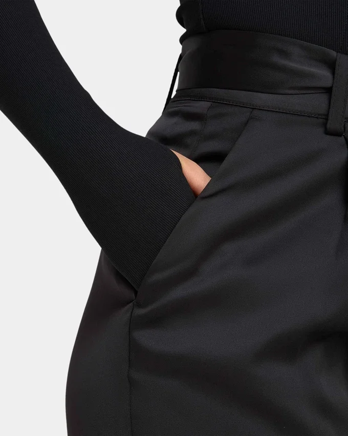 Pantaloni cargo da donna su misura Pantaloni cargo da donna su misura
