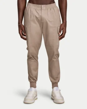 Pantaloni cargo da uomo dal taglio affusolato