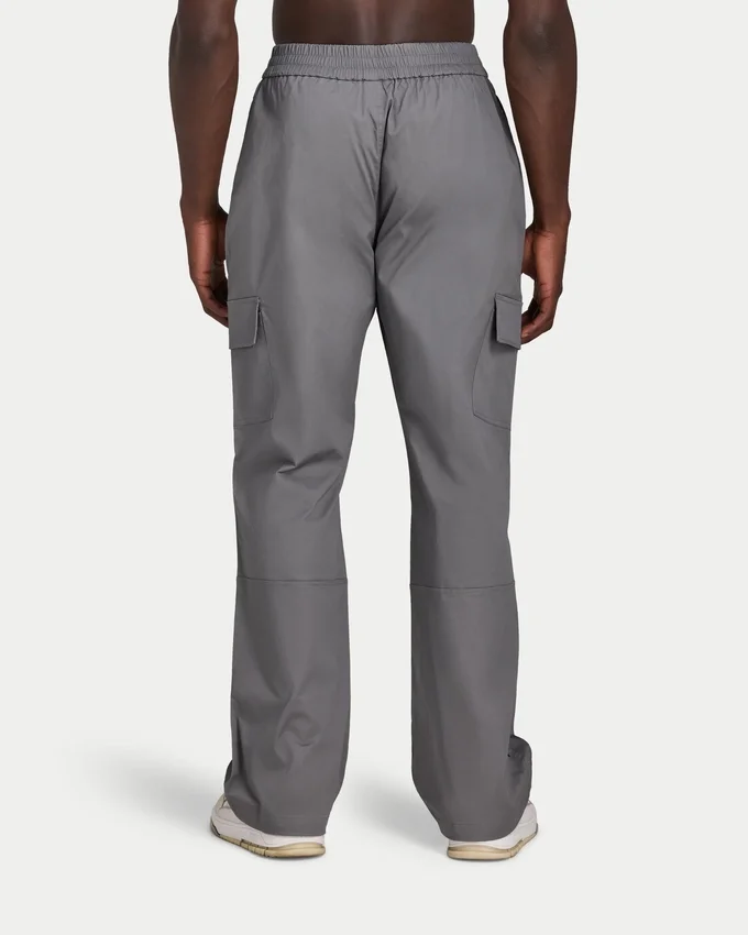 Pantaloni cargo da uomo dal taglio comodo Pantaloni cargo da uomo dal taglio comodo