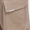 Pantaloni cargo da uomo dal taglio comodo Pantaloni cargo da uomo dal taglio comodo