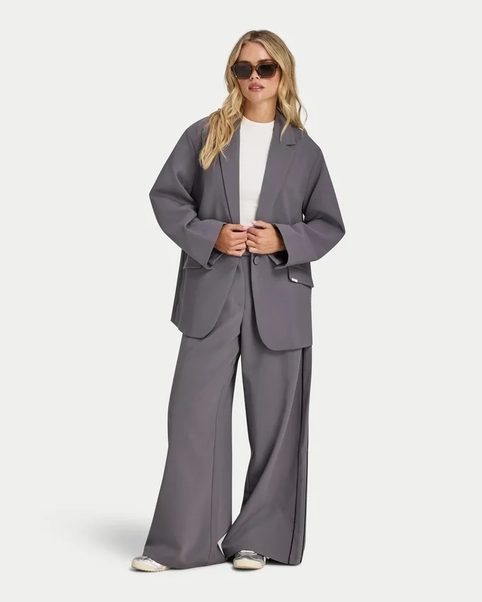 Pantaloni da donna Studio a gamba larga Pantaloni da donna Studio a gamba larga