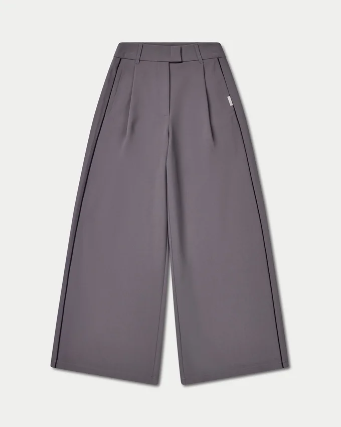 Pantaloni da donna Studio a gamba larga Pantaloni da donna Studio a gamba larga