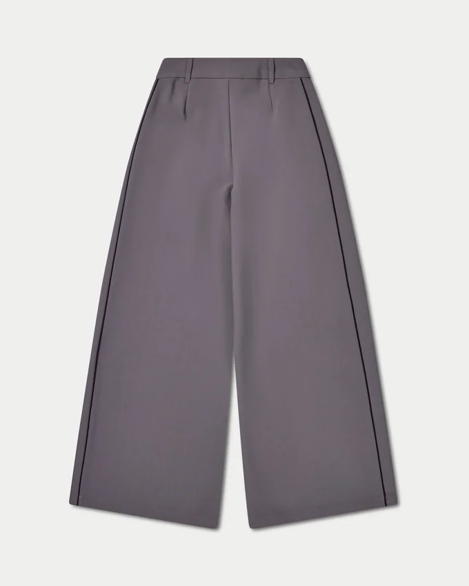 Pantaloni da donna Studio a gamba larga Pantaloni da donna Studio a gamba larga