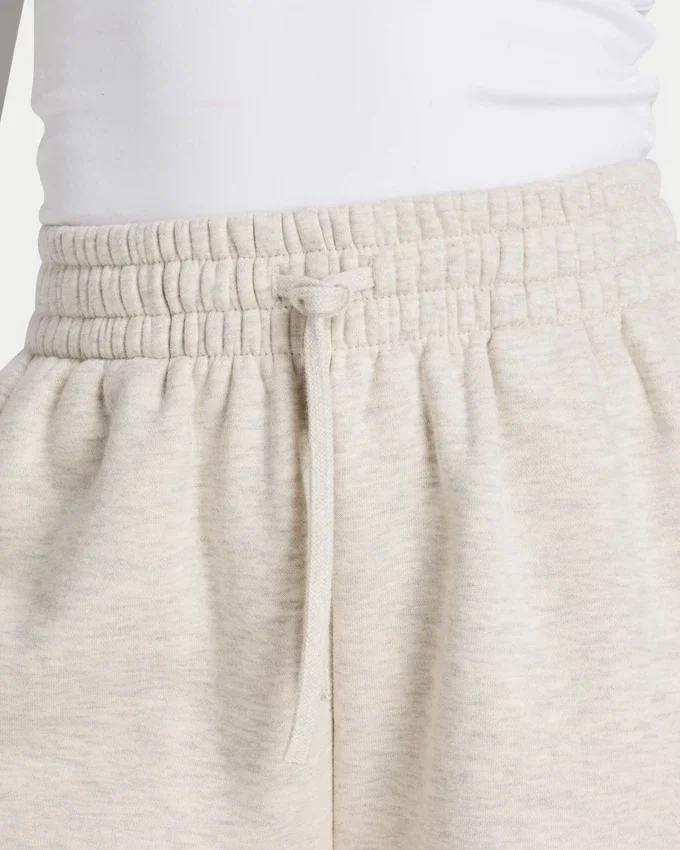 Pantaloni sportivi da donna a gamba larga della linea Collective Pantaloni sportivi da donna a gamba larga della linea Collective