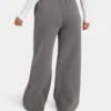 Pantaloni sportivi da donna a gamba larga – grigio antracite Pantaloni sportivi da donna a gamba larga – grigio antracite