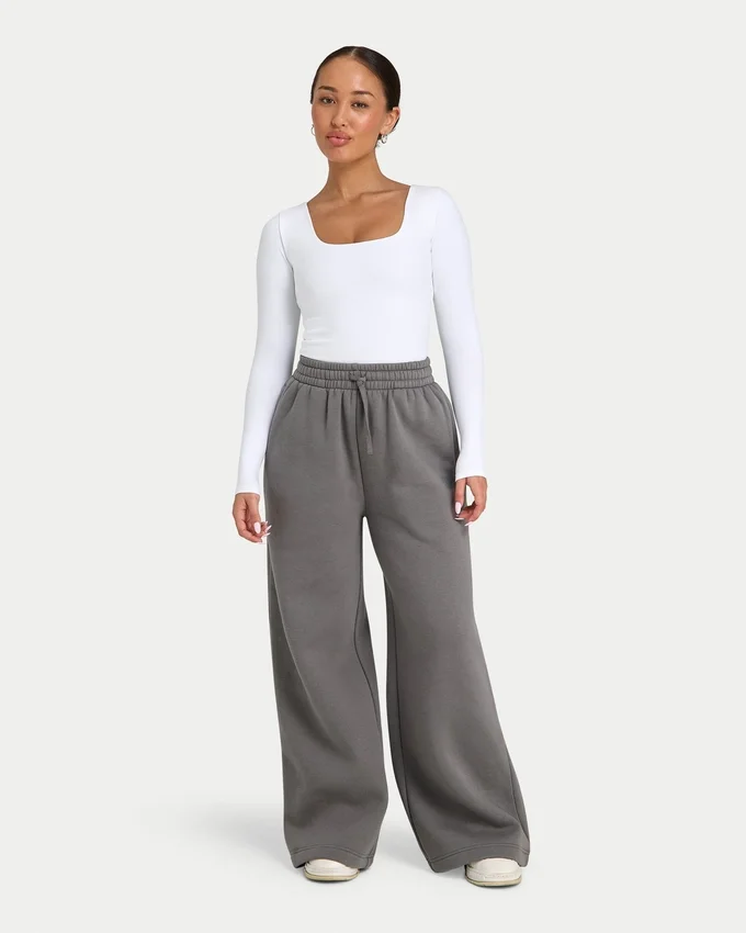 Pantaloni sportivi da donna a gamba larga – grigio antracite Pantaloni sportivi da donna a gamba larga – grigio antracite