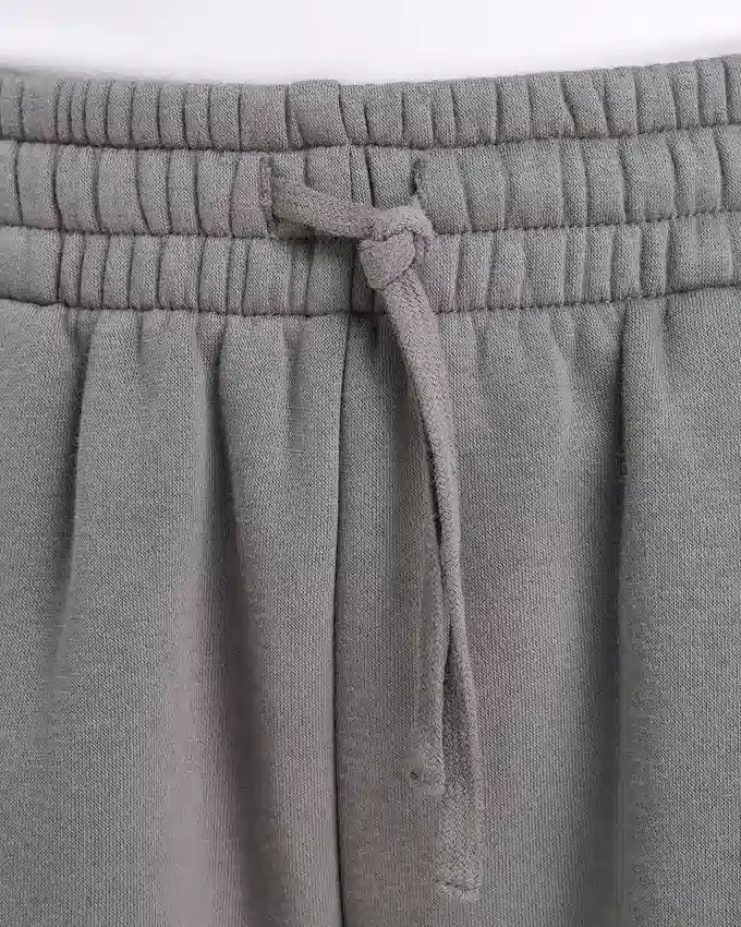 Pantaloni sportivi da donna a gamba larga – grigio antracite Pantaloni sportivi da donna a gamba larga – grigio antracite