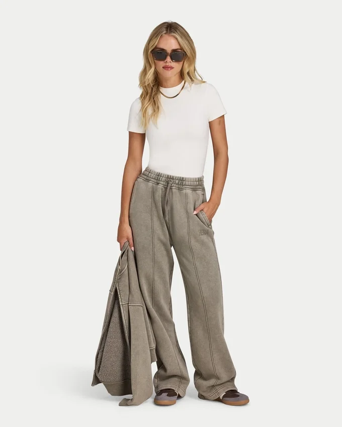Pantaloni sportivi da donna Collective a gamba dritta Pantaloni sportivi da donna Collective a gamba dritta