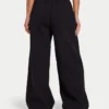 Pantaloni sportivi da donna Collective a gamba larga – nero Pantaloni sportivi da donna Collective a gamba larga – nero