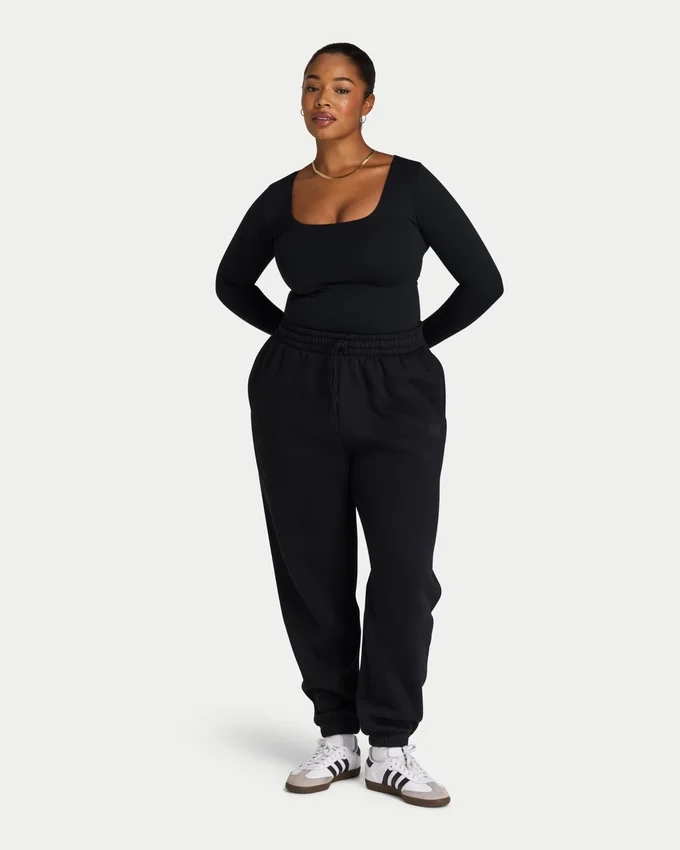 Pantaloni sportivi da donna The Collective – neri Pantaloni sportivi da donna The Collective – neri