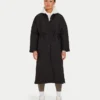 Piumino lungo da donna – nero Piumino lungo da donna – nero