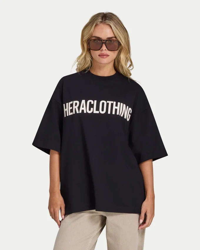 T-shirt da donna Studio Oversized T-shirt da donna Studio Oversized