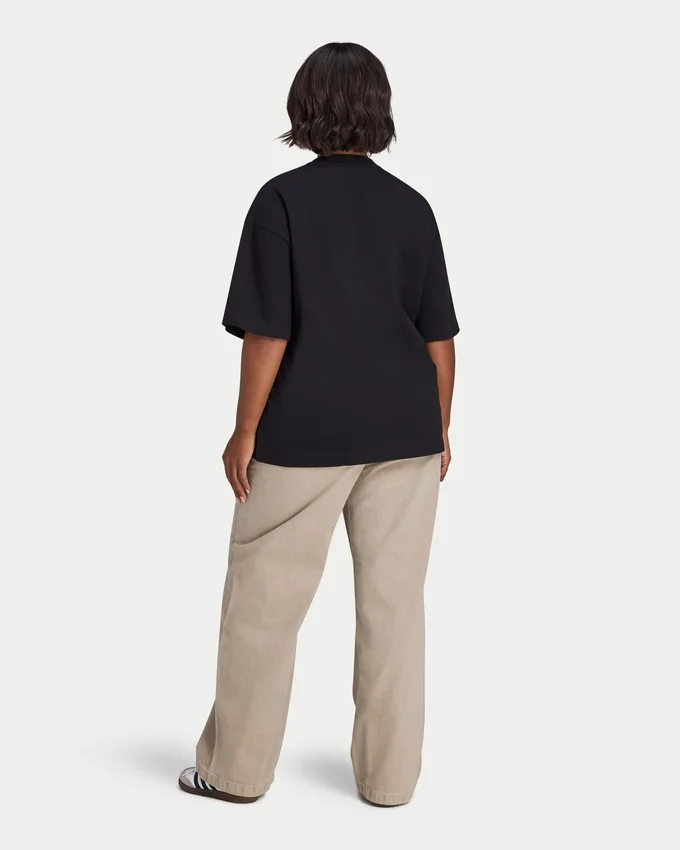 T-shirt da donna Studio Oversized T-shirt da donna Studio Oversized