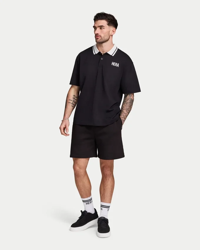 T-shirt polo oversize, un capo essenziale per l’uomo T-shirt polo oversize, un capo essenziale per l’uomo
