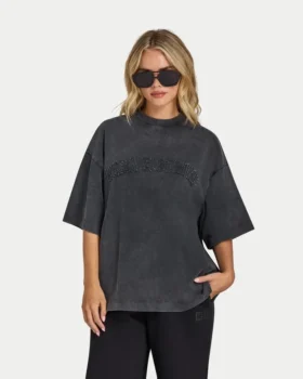 T-shirt Signature lavata da donna oversize