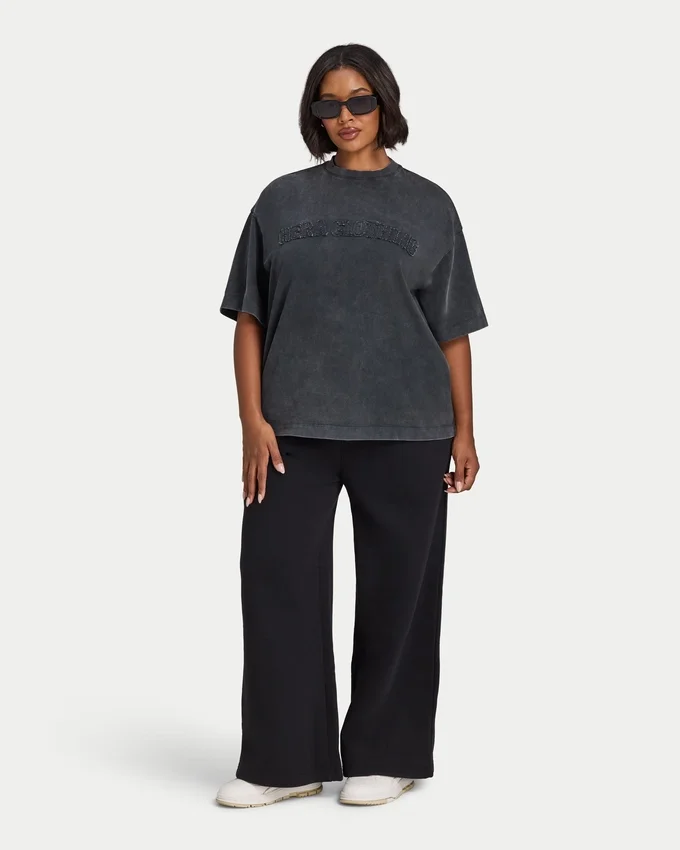 T-shirt Signature lavata da donna oversize T-shirt Signature lavata da donna oversize