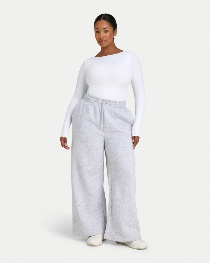 Top da donna essenziale a maniche lunghe dual wear – bianco Top da donna essenziale a maniche lunghe dual wear – bianco